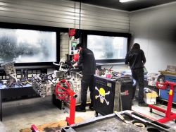 Salle moteur et boîte de vitesses du Porsche Lorient racing